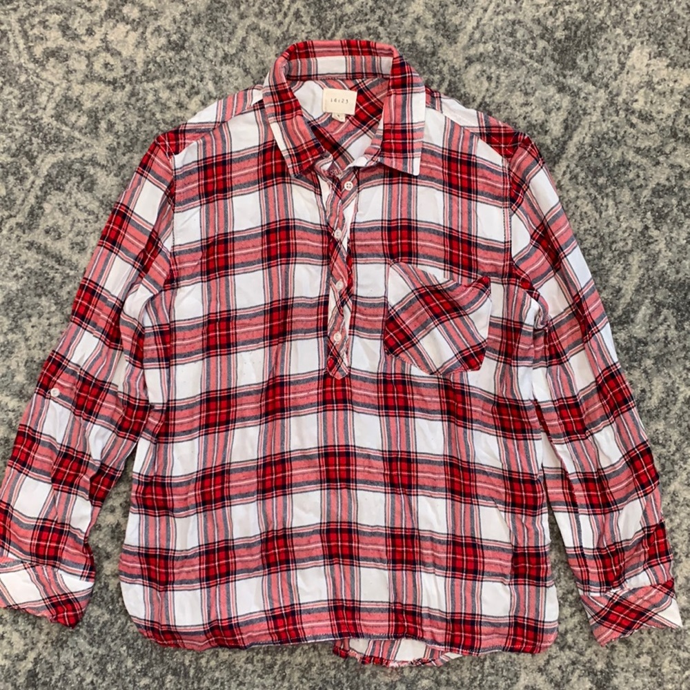 id:23 Red, Navy, and White Plaid Tunic